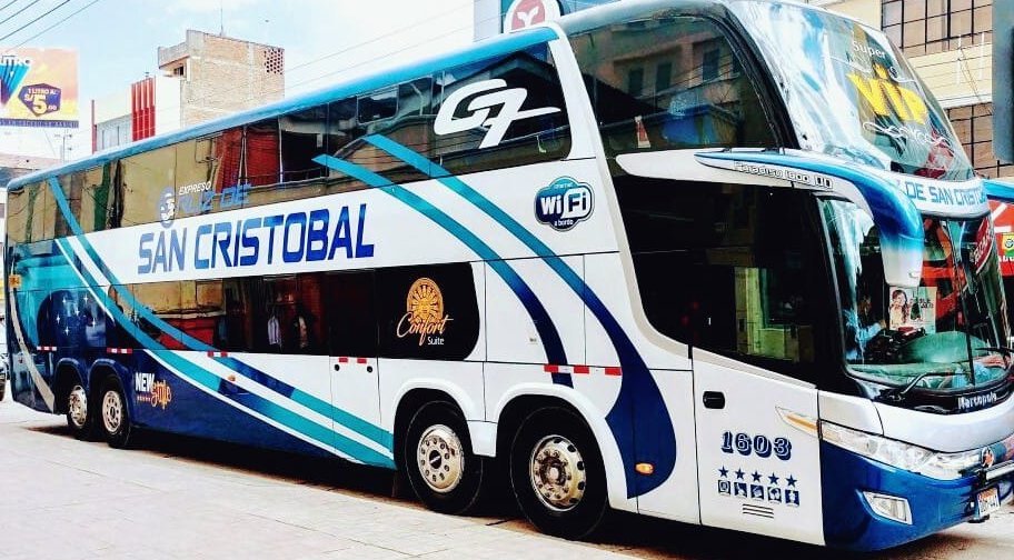 Bus Super VIP de dos pisos de Internacional San Cristóbal